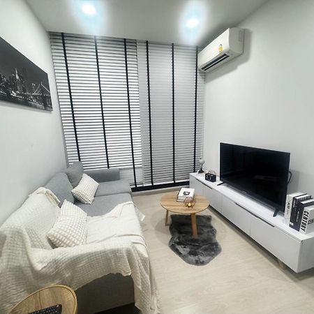 Ekamai 2 Bed Room 방콕 외부 사진